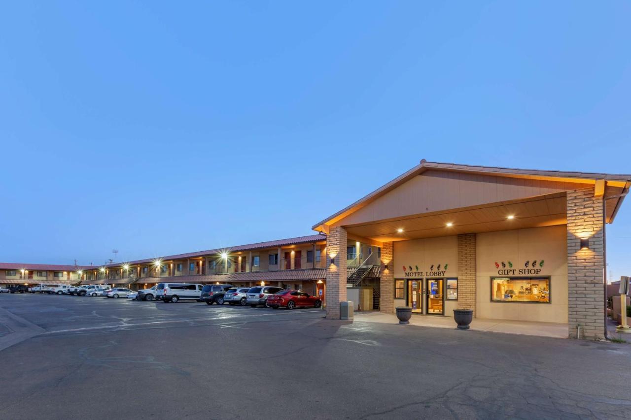 Best Western Canyon De Chelly Inn Chinle Εξωτερικό φωτογραφία